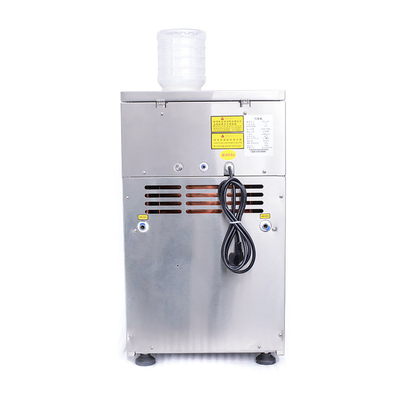Máquina de gelo de neve de refrigeração por água de 220 kg de rendimento direto com design fácil de operar