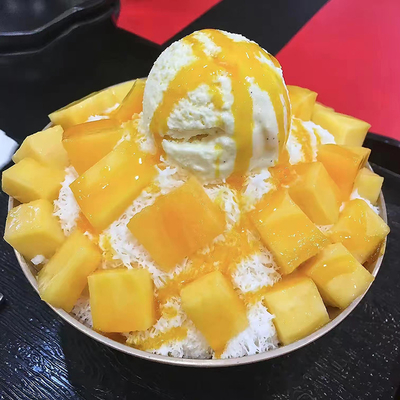 Capacidade diária de armazenamento de gelo de 68 kg Personalizar máquina de barbear gelo Bingsu com competitivo